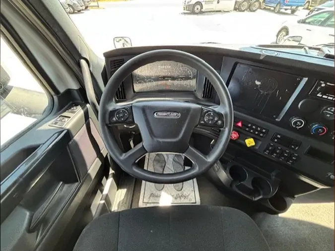 2023 Freightliner Cascadia 126