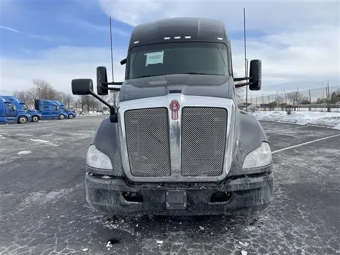 2021 KENWORTH T680