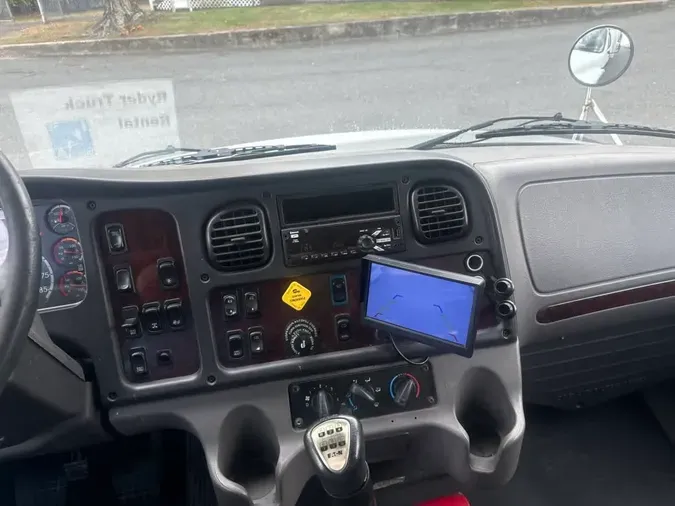 2019 FREIGHTLINER/MERCEDES M2 106