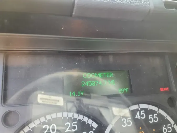 2020 FREIGHTLINER CASCADIA 113" DAYCAB