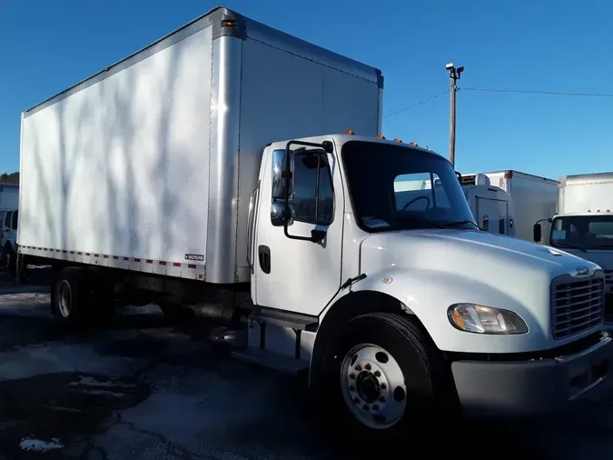 2017 FREIGHTLINER/MERCEDES M2 106