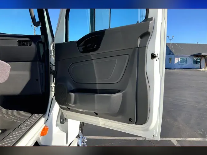 2020 INT LT625 6x4e5abdc9efbc7e48f5aebfefe920bdac8