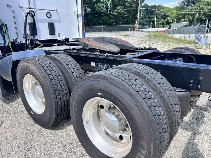 2024 Kenworth T680