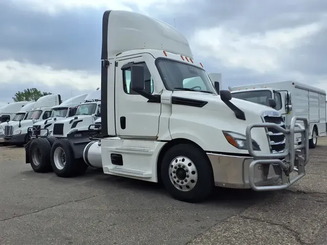 2020 FREIGHTLINER NEW CASCADIA PX12664