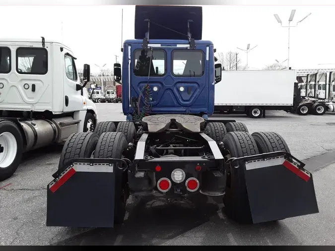 2019 FREIGHTLINER/MERCEDES NEW CASCADIA PX12664