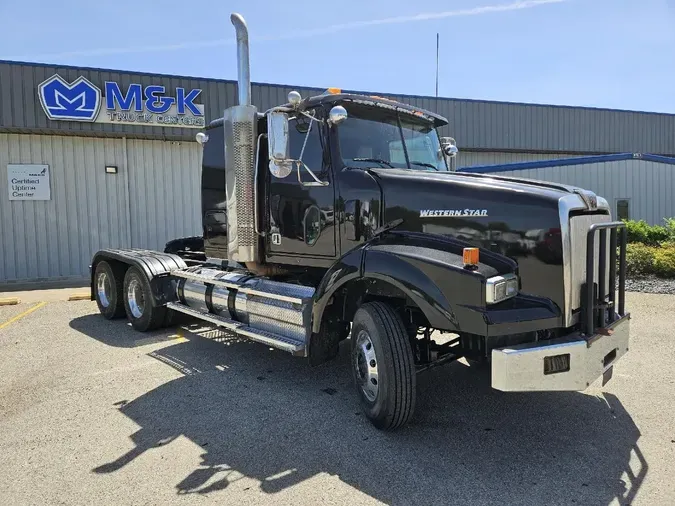 2012 WESTERN STAR 4900
