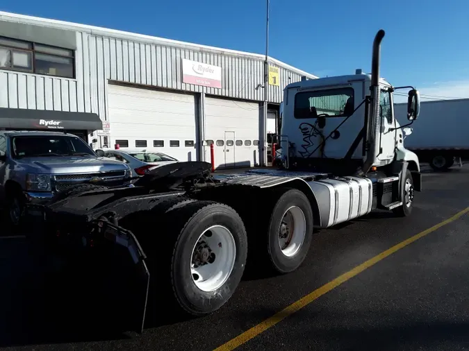 2018 MACK TRUCKS, INC. CXU600