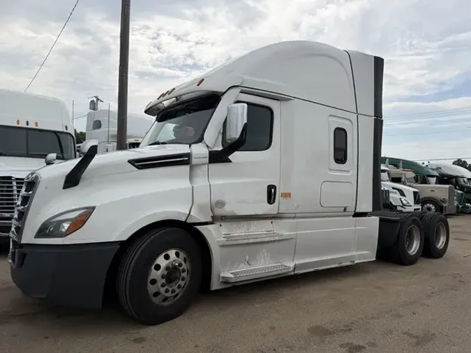 2022 FREIGHTLINER CASCADIA 126e5b71d9fcc7180b87b77aeedc4ff0d29