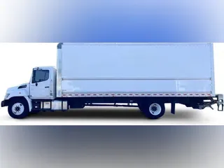 2020 Hino 268A