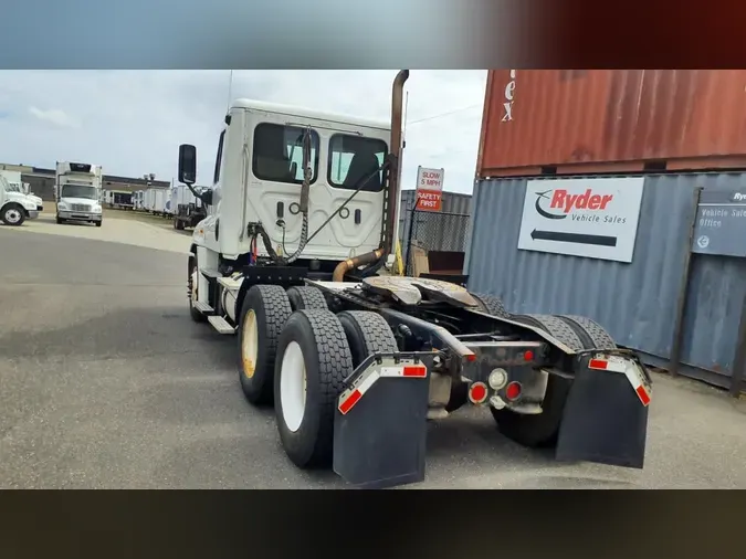 2019 FREIGHTLINER/MERCEDES CASCADIA 125e5b8b01856f659ea157801fb9b95655f