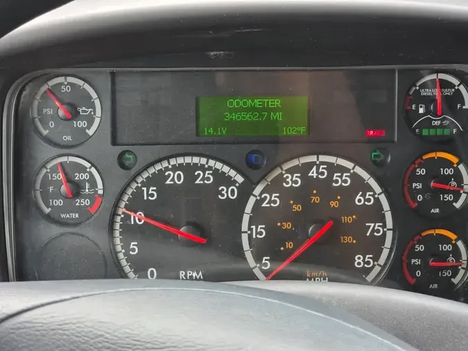 2019 FREIGHTLINER/MERCEDES M2 106