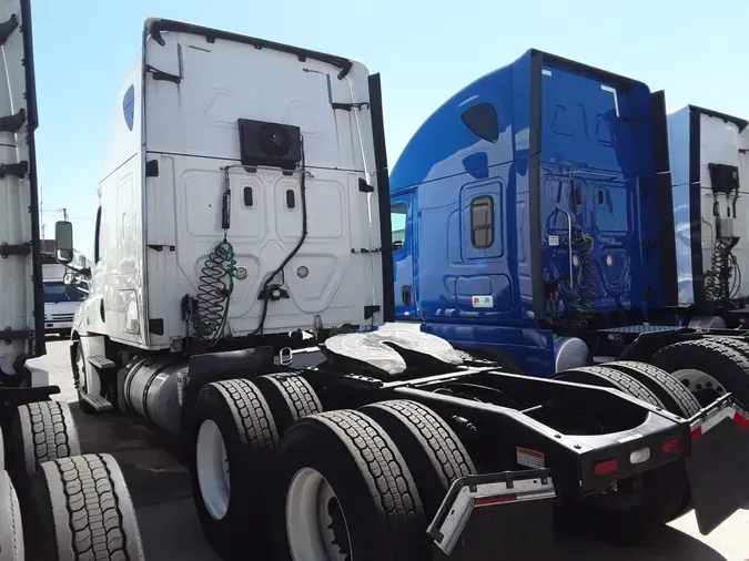 2018 FREIGHTLINER NEW CASCADIA PX12664