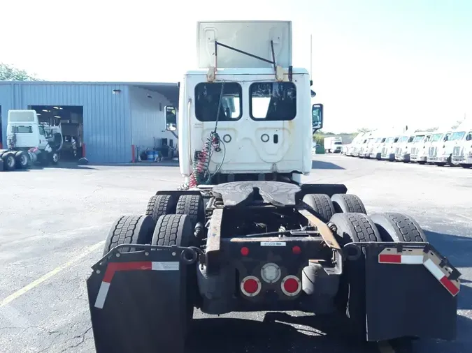 2019 FREIGHTLINER CASCADIA 125