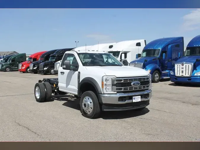 2023 FORD F550