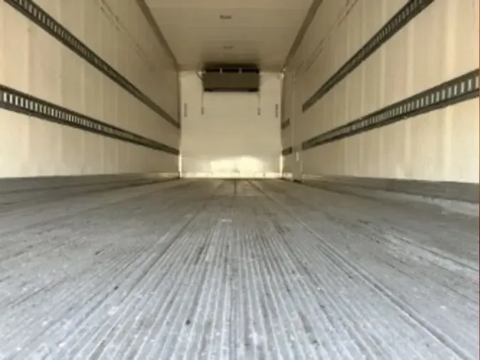 2020 NAVISTAR INTERNATIONAL MV607 (4X2)