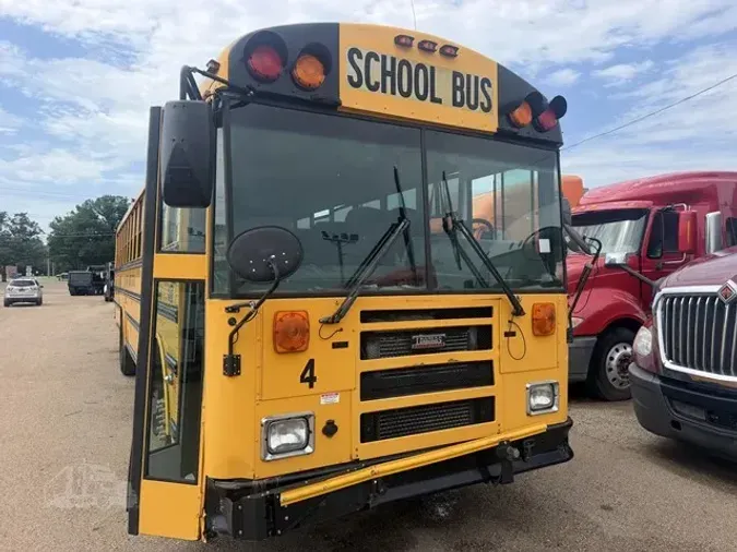 2013 THOMAS BUILT BUSES SAF-T-LINER