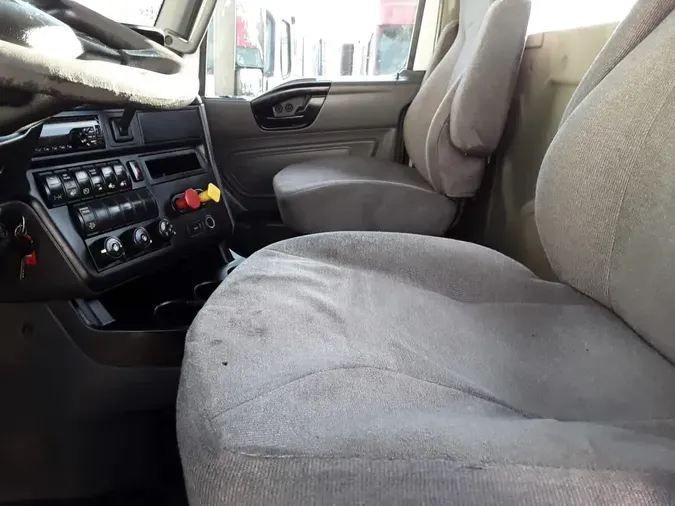 2018 NAVISTAR INTERNATIONAL LT625 DAYCAB T/A