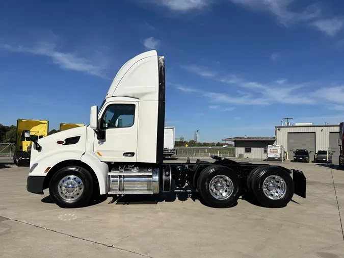 2021 Peterbilt 579