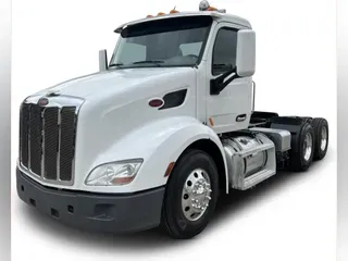 2020 Peterbilt 579