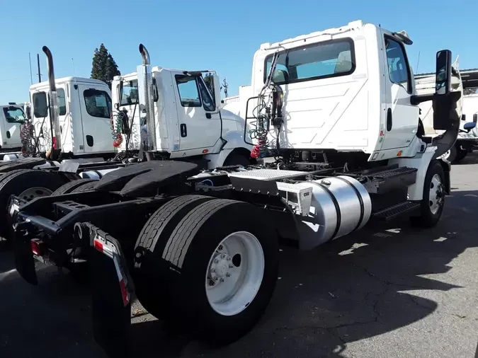 2019 NAVISTAR INTERNATIONAL RH613 DAYCAB S/A