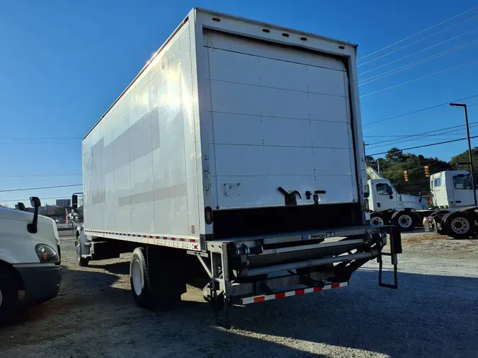 2017 FREIGHTLINER/MERCEDES M2 106