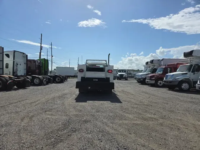 2020 FREIGHTLINER/MERCEDES M2 106