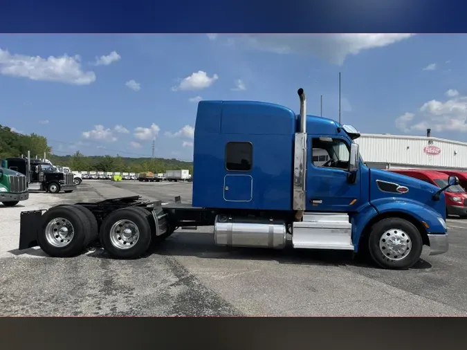 2020 Peterbilt 579