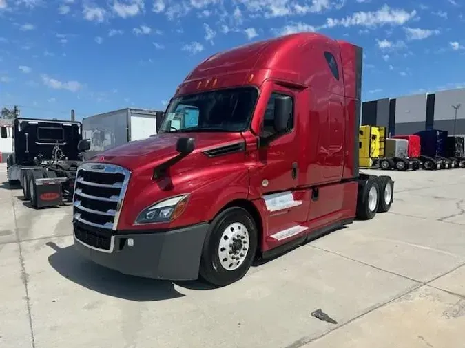 2021 Freightliner Cascadia