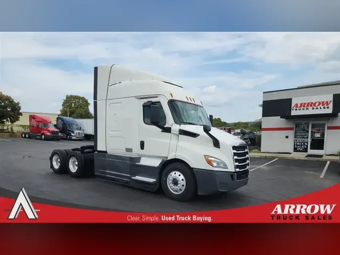2021 FREIGHTLINER CA116