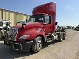 2020 INTERNATIONAL LT