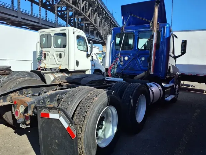 2019 FREIGHTLINER/MERCEDES NEW CASCADIA PX12664