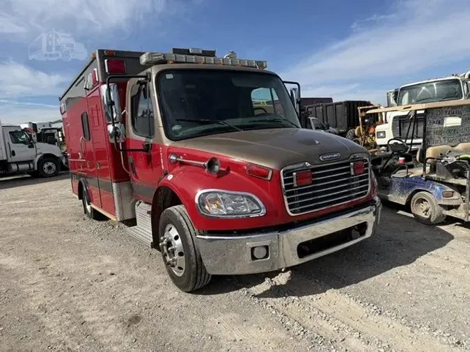 2009 FREIGHTLINER BUSINESS CLASS M2 106