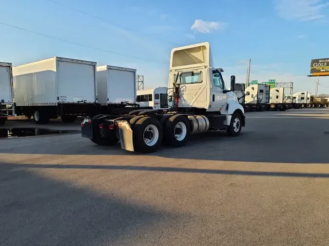 2019 NAVISTAR INTERNATIONAL LT625 DAYCAB T/Ae5ebf93ceffc5fd4e1bcac9ceb92b7b9