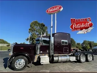 2020 PETERBILT 389