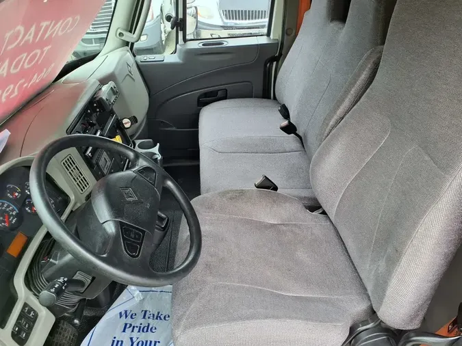 2019 NAVISTAR INTERNATIONAL 4300