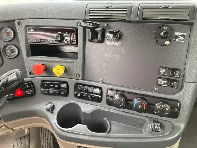 2020 FREIGHTLINER/MERCEDES CASCADIA 125e5ee7a1f5e13aad880e90534718ba245