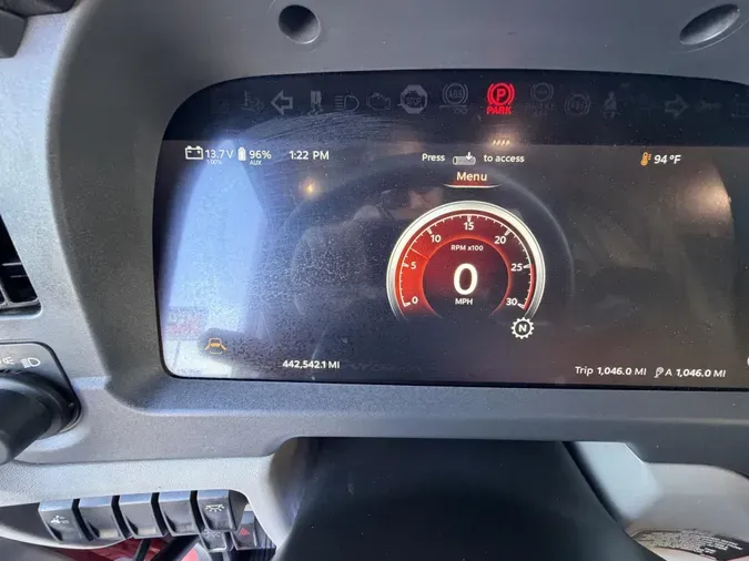 2023 Peterbilt 579