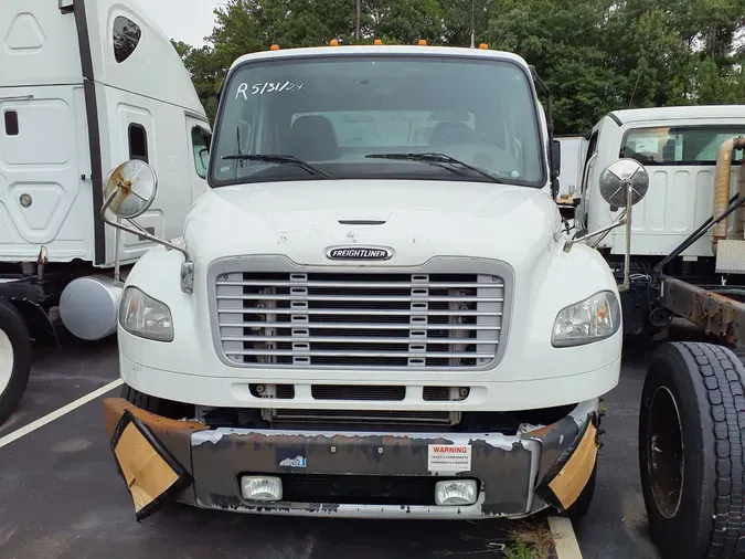 2019 FREIGHTLINER/MERCEDES M2 106