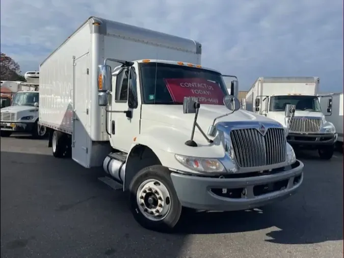 2019 NAVISTAR INTERNATIONAL 4300 SBAe5f130041bb1ff4038ea6716e32fe13d