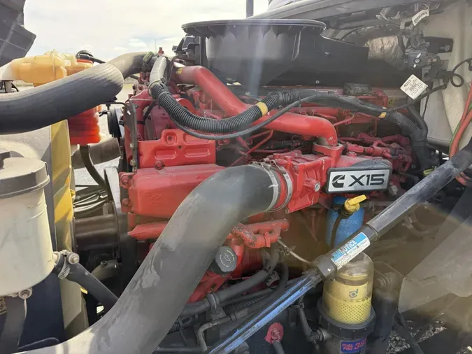 2021 International LT625