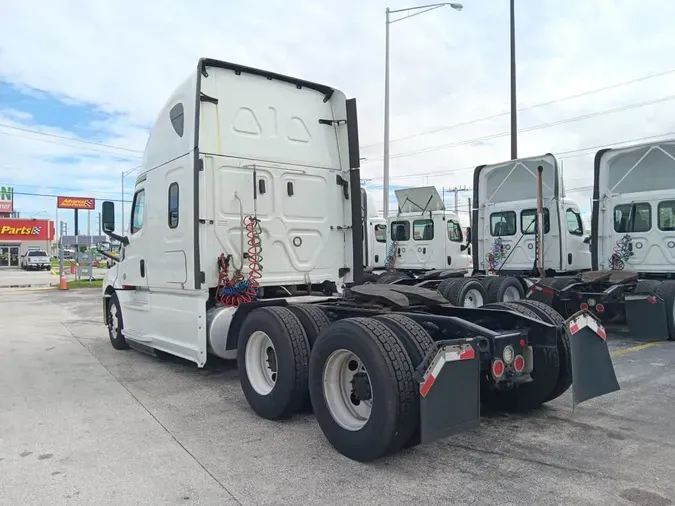 2020 FREIGHTLINER NEW CASCADIA PX12664