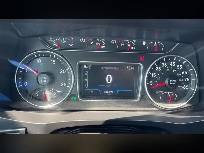 2022 INTERNATIONAL LT625