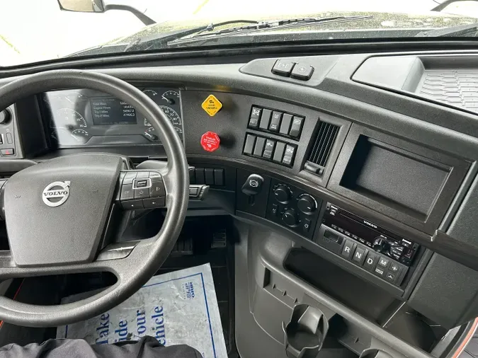 2021 Volvo VNL 860