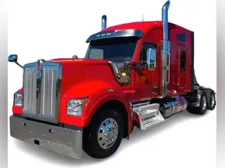 2023 Kenworth W990