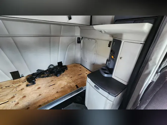 2021 Peterbilt 579