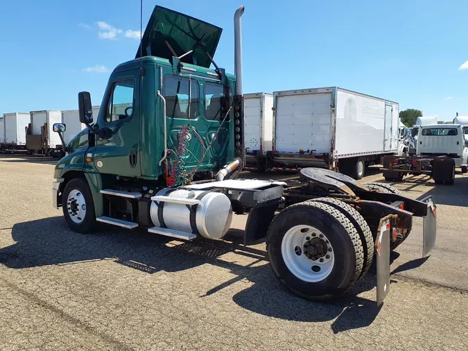 2016 FREIGHTLINER/MERCEDES CASCADIA 125