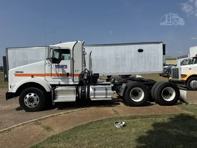2017 KENWORTH T800