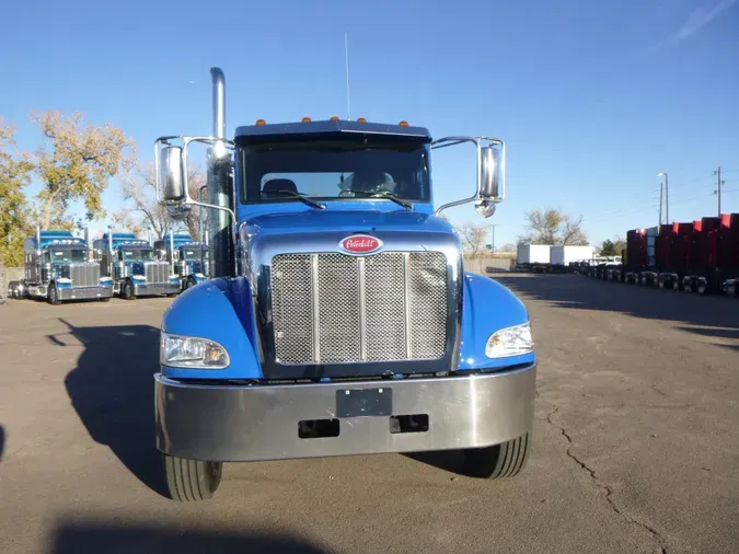 2017 Peterbilt 337