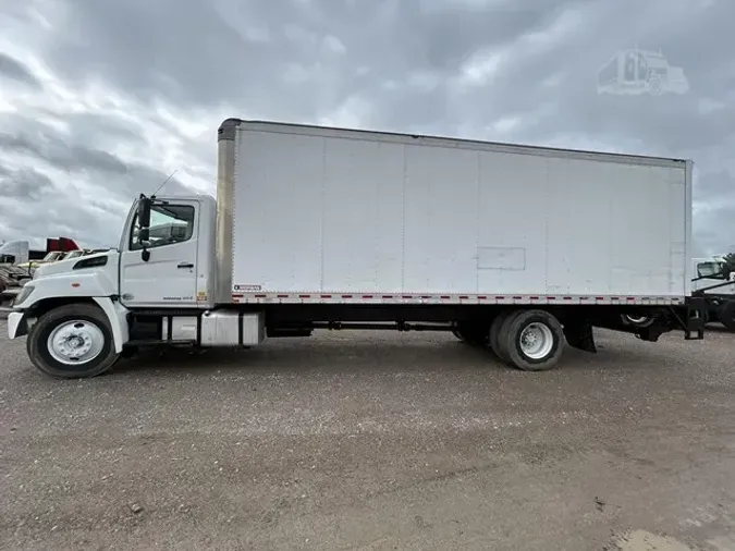 2016 HINO 338
