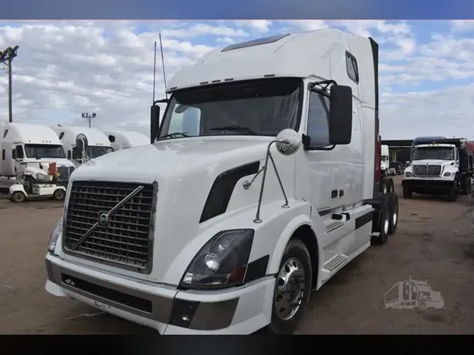 2006 VOLVO VNL64T670